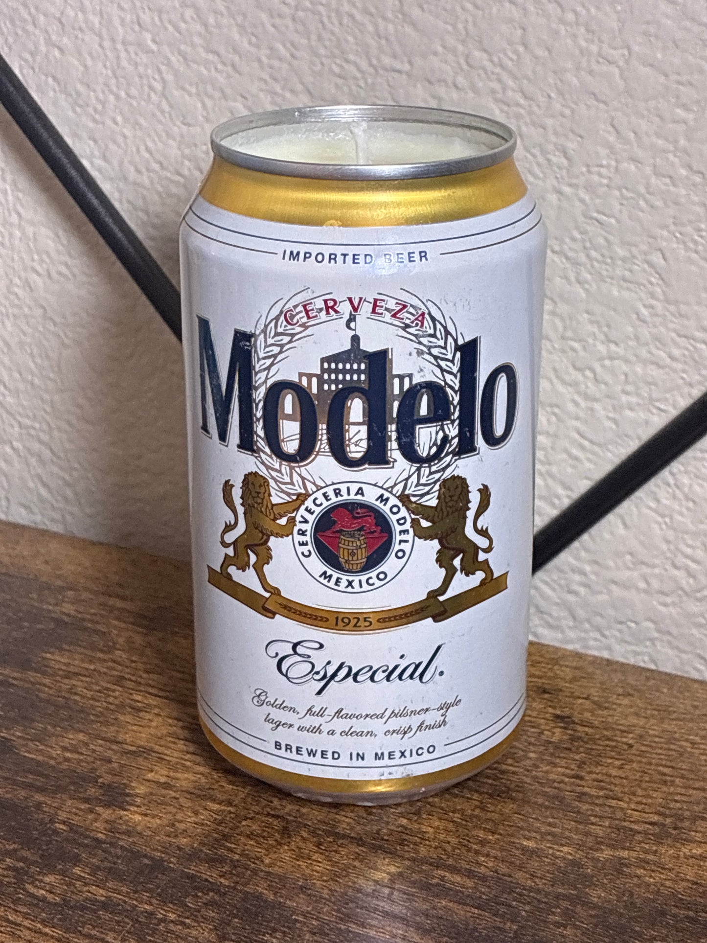 Model Cerveza Candle