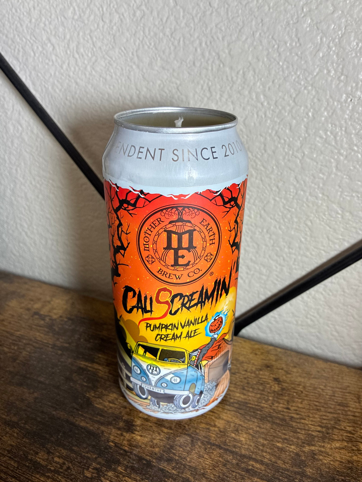 Cali Screamin Candle