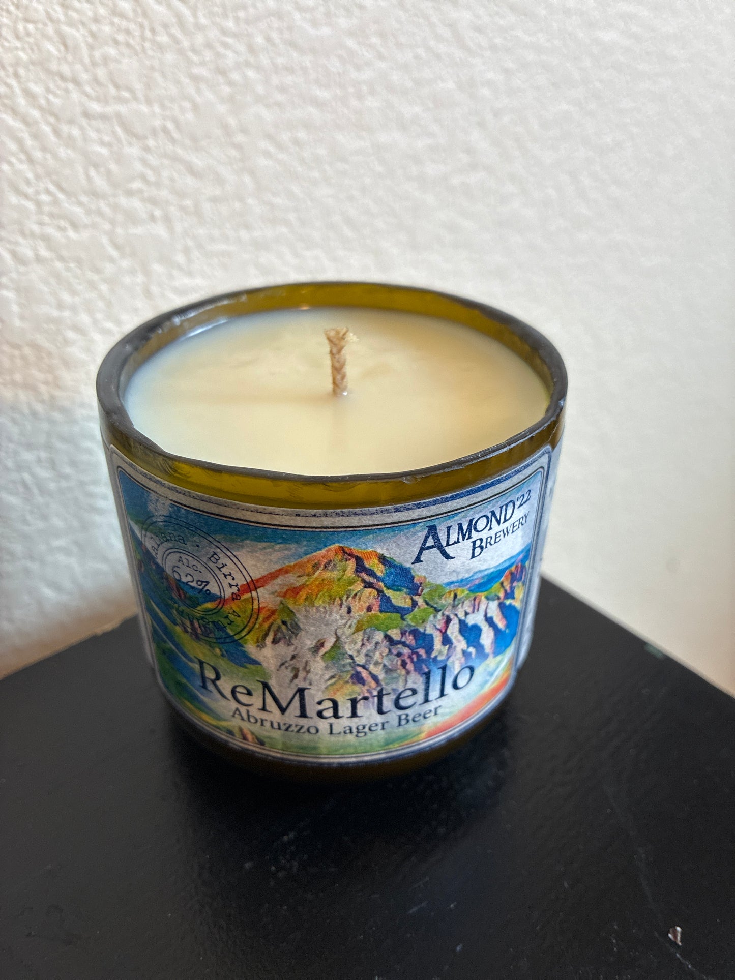 Re Martello Candle