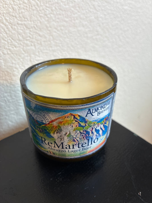 Re Martello Candle