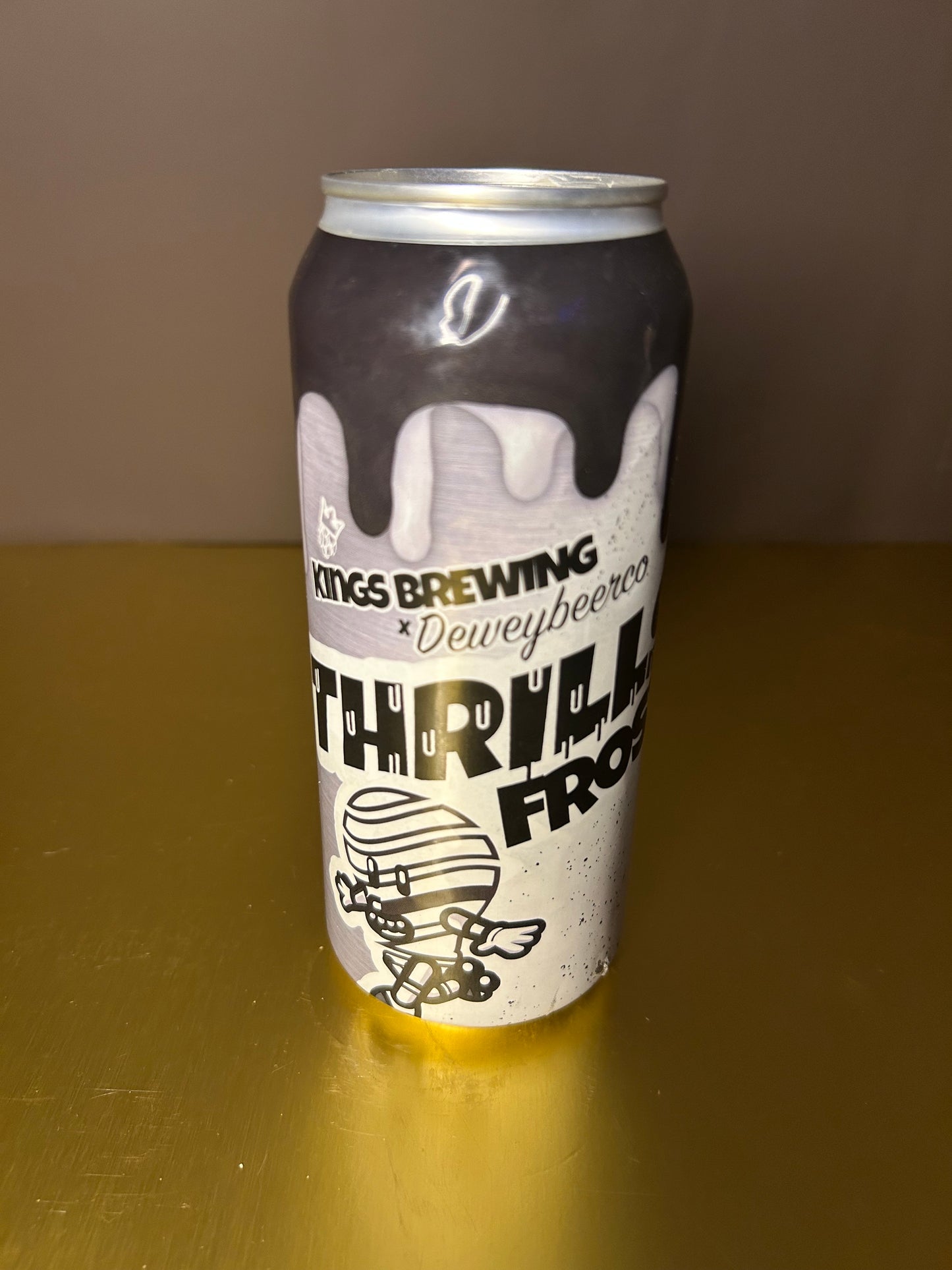 Thrills Frose Candle