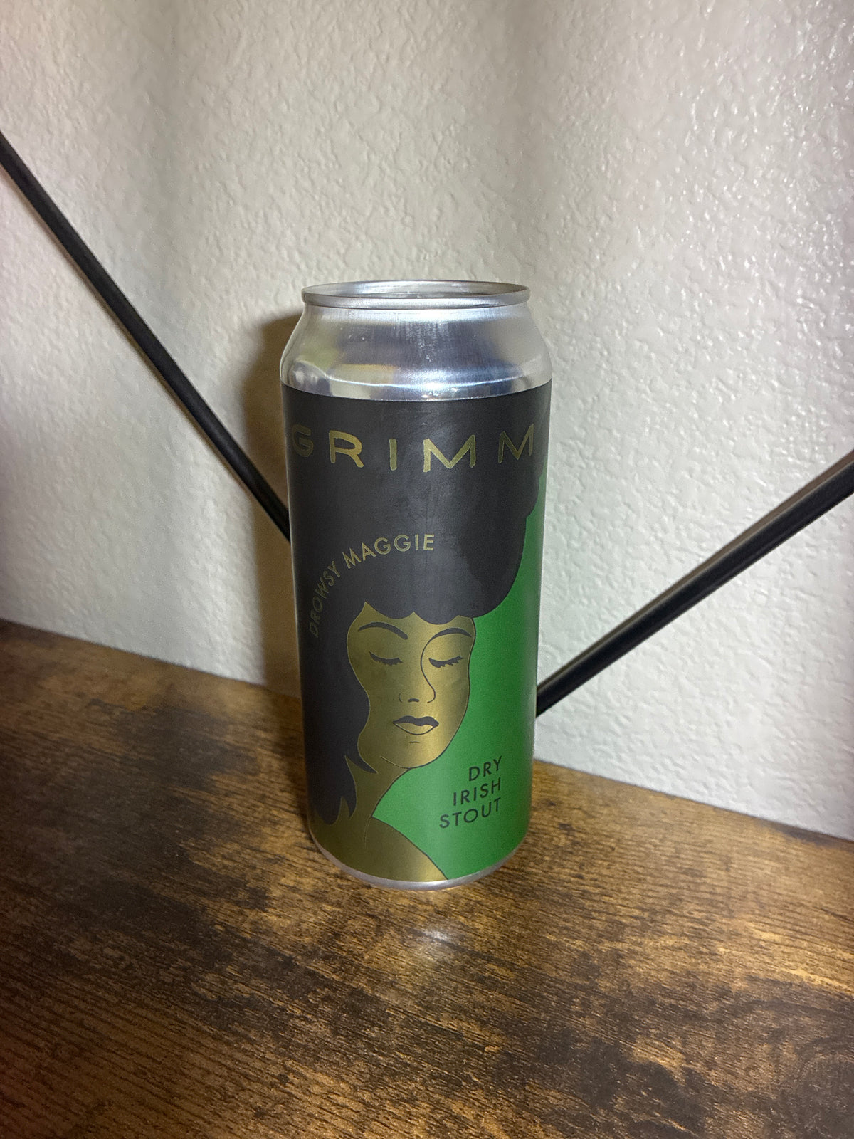 Drowsy Maggie Candle